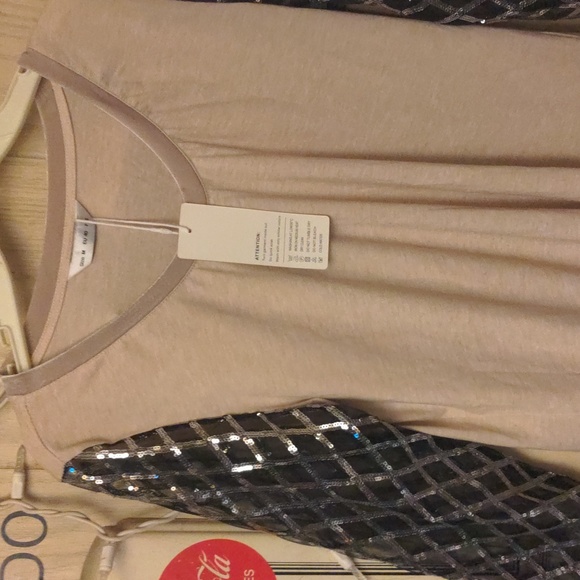 Tendency NWT Medium Unique Sparkly long sleeve shirt sheer sleeves - Picture 4 of 16